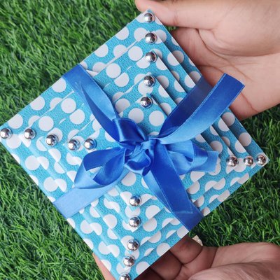 Pyramid Card 